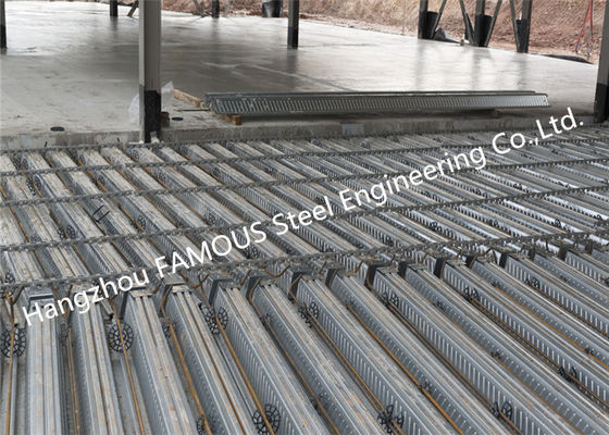 다층 건물 ISO9001를 위한 0.8mm-1.2mm 합성 금속 지면 Decking