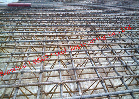 직류 전기를 통한 11.8m 금속 지면 Decking HRB500E에 의하여 강화된 강철봉 트러스, 0.5mm 구체적인 지면 Decking