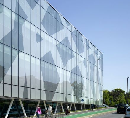 에너지 효율적인 유리 커튼월 외관 시스템